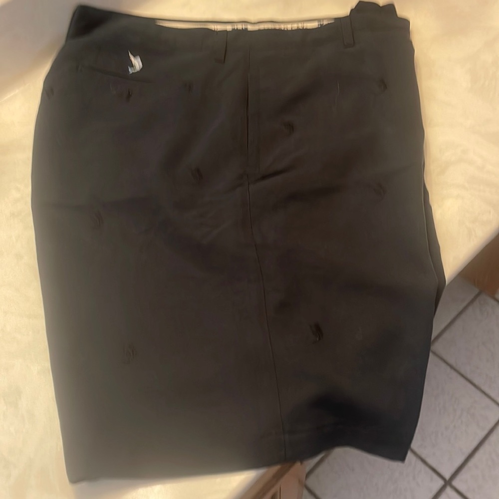 Bamboo cay flat front shorts size 38